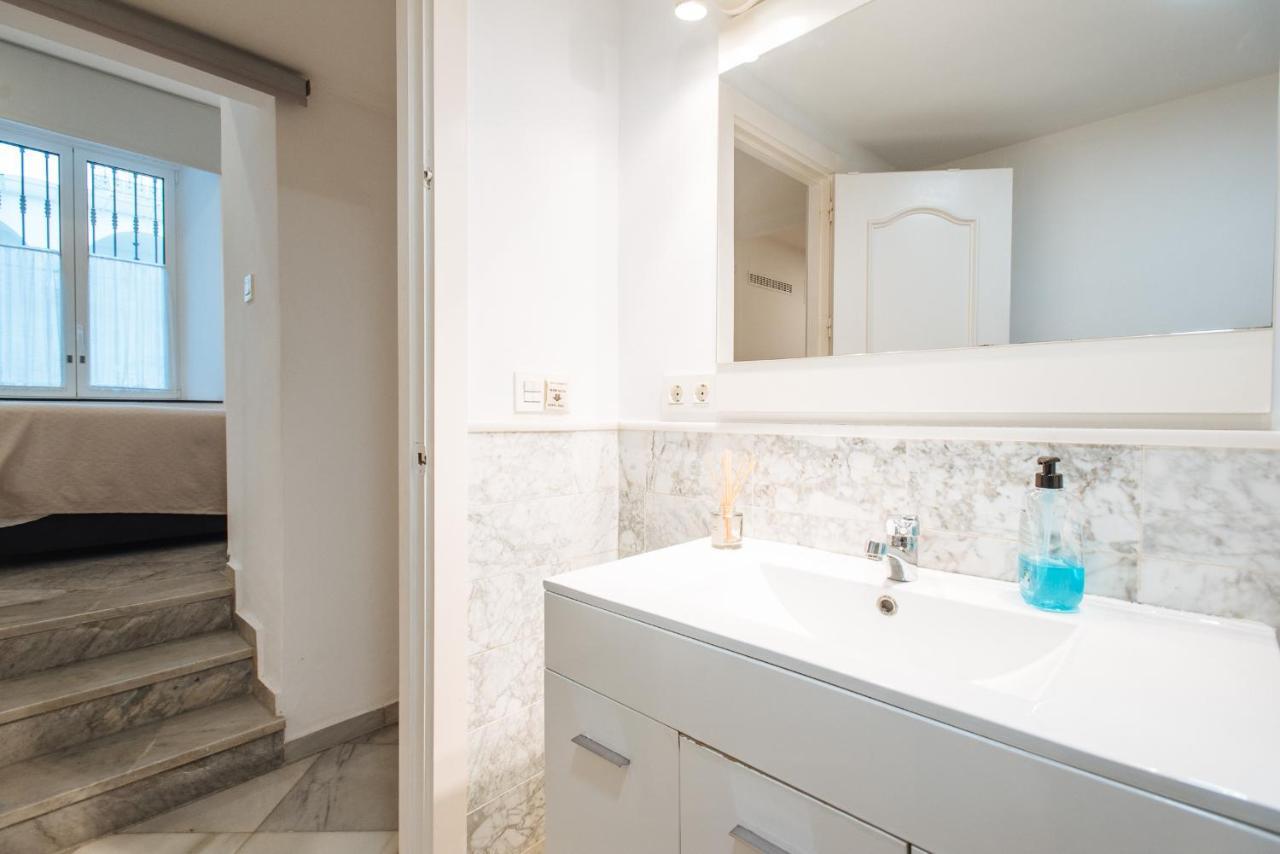 Apartamento Cerca De La Catedral Севилья Экстерьер фото