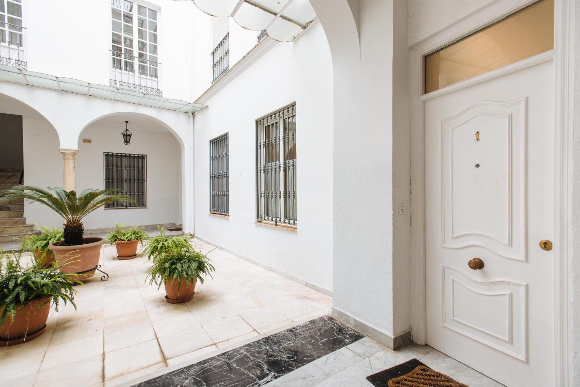 Apartamento Cerca De La Catedral Севилья Экстерьер фото